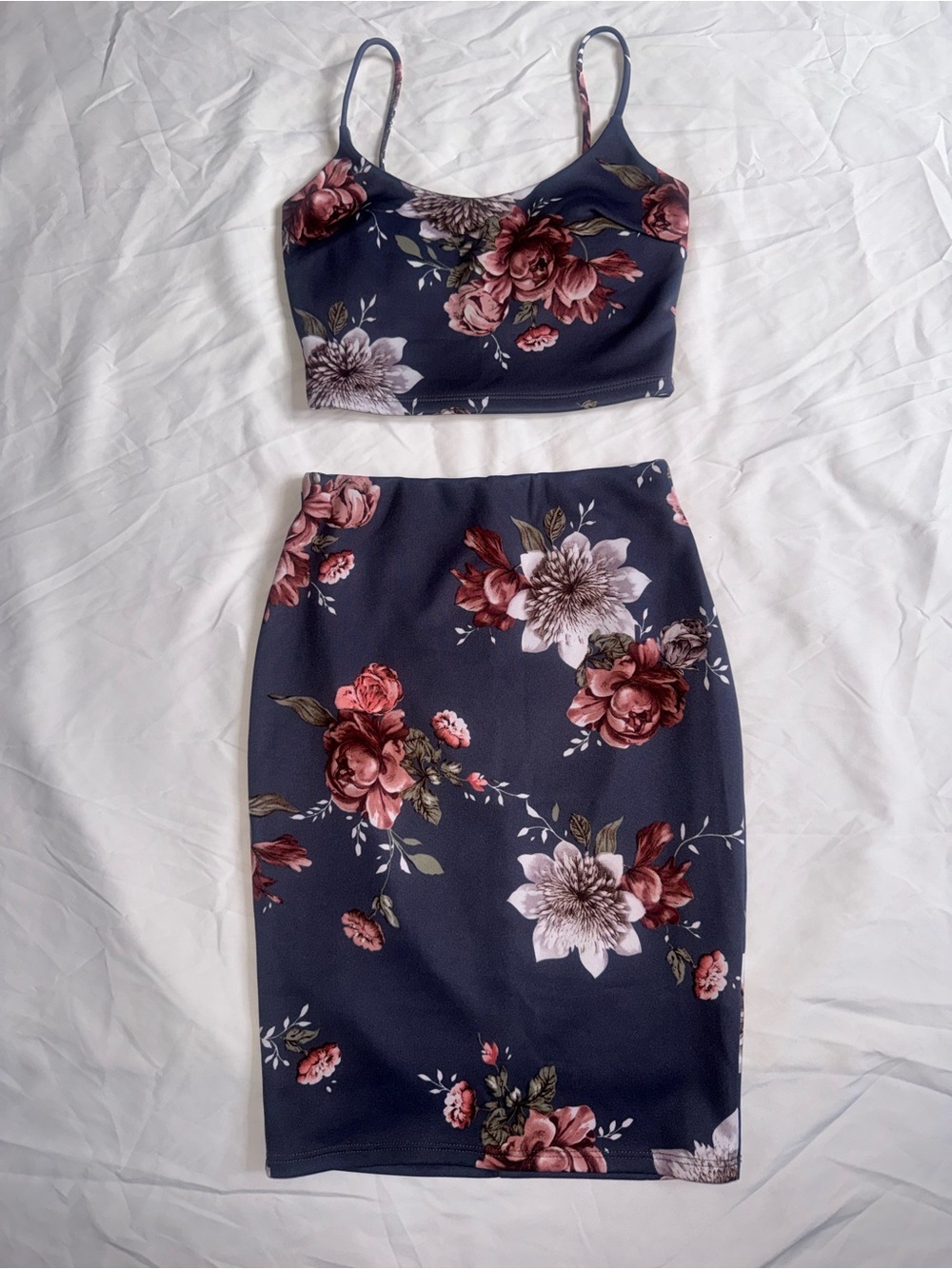 Windsor Floral Two-Piece Set Crop Top & Midi Skirt (S)